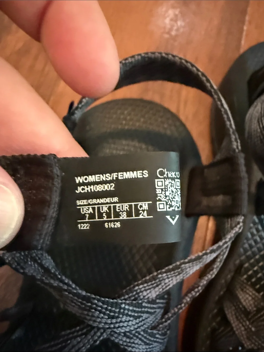 Chaco Z Cloud X2 Women's size 7 Black Gray Woven-Strap Sport Sandals